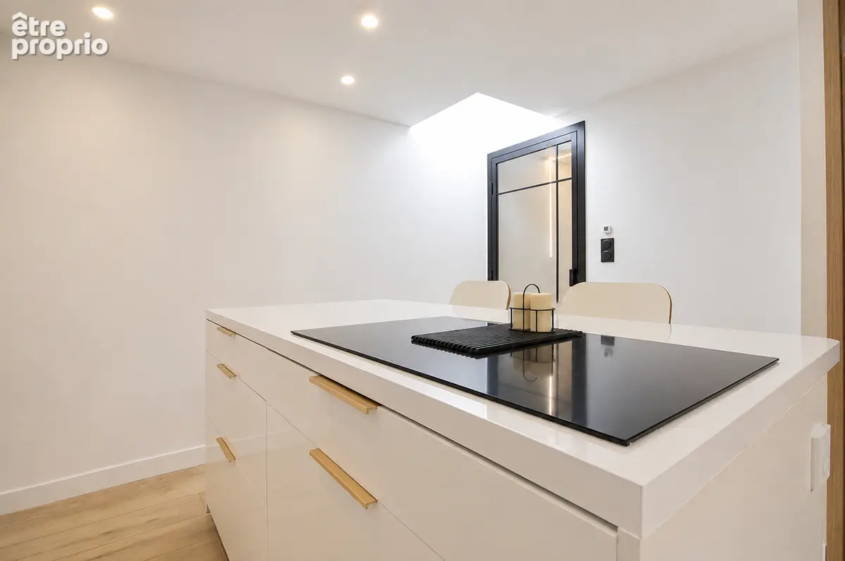Appartement rénovée 109 m²  à Perrignier - photo 14
