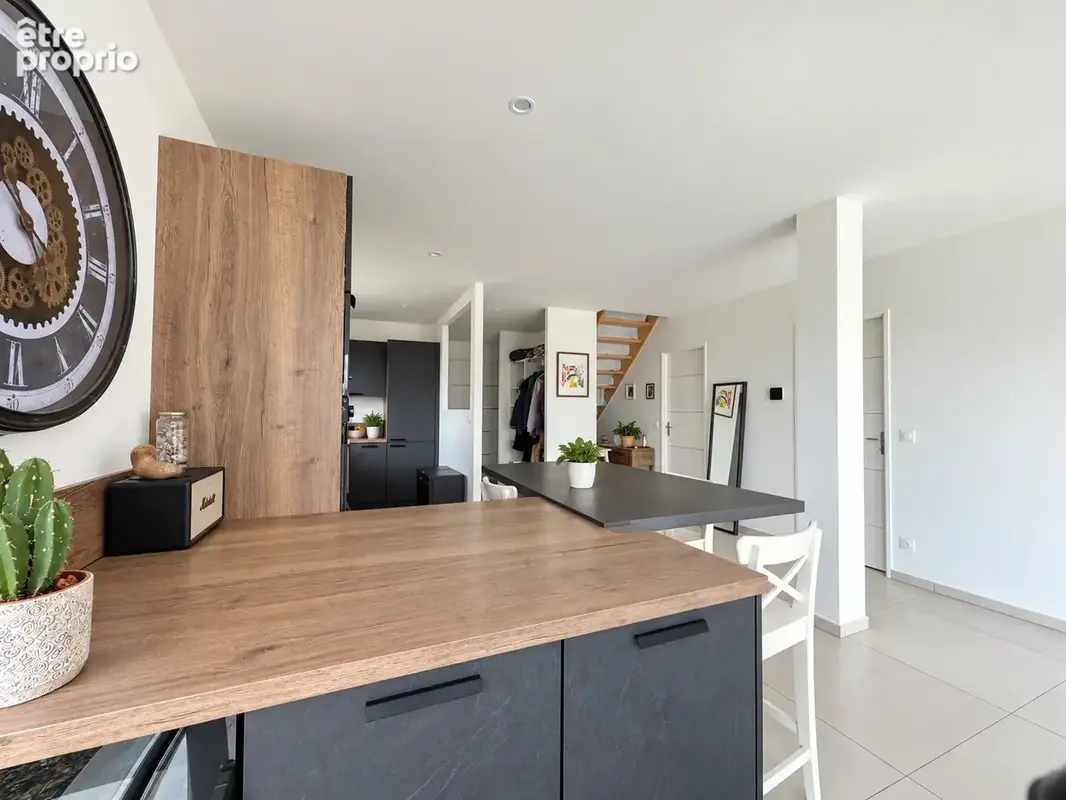 Maison - 6 Pièces - 122 m2 - photo 6