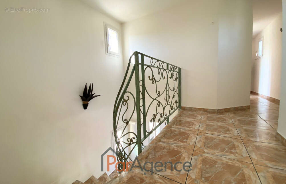 Maison à SAINT-SULPICE-DE-ROYAN