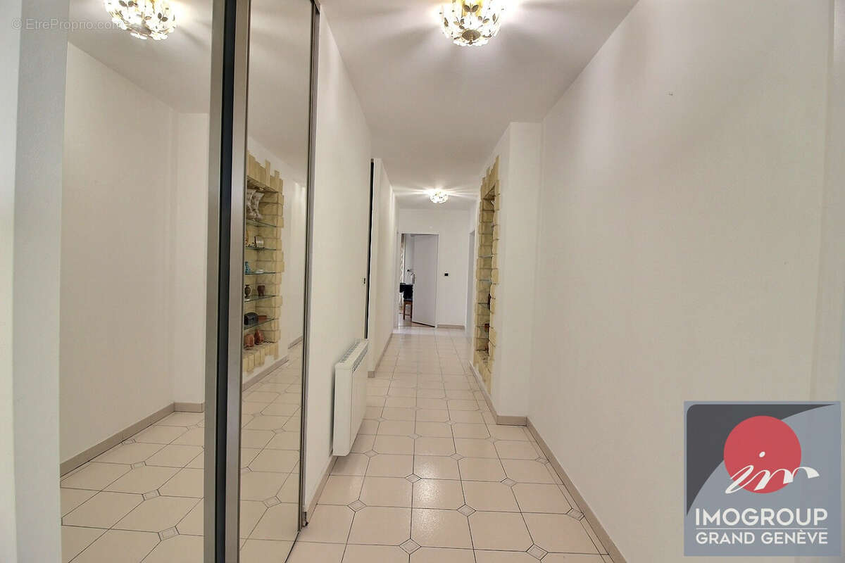 Appartement à FERNEY-VOLTAIRE