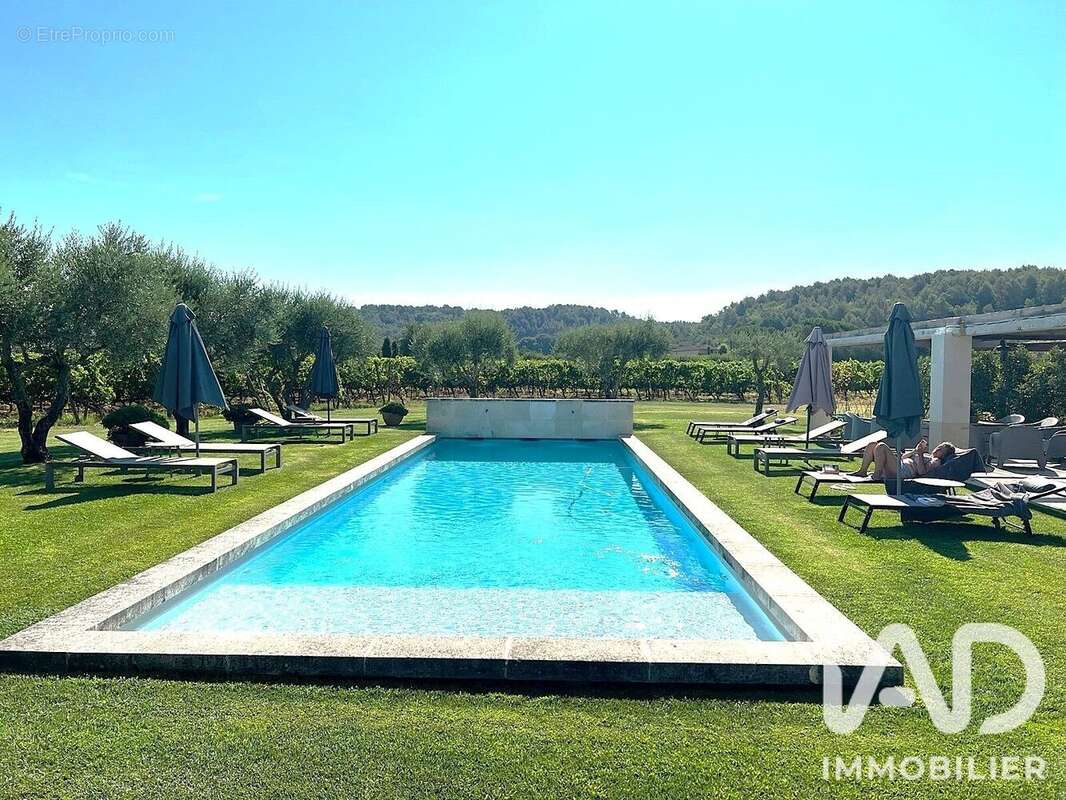 Maison 420 m² à Gordes  - photo 5