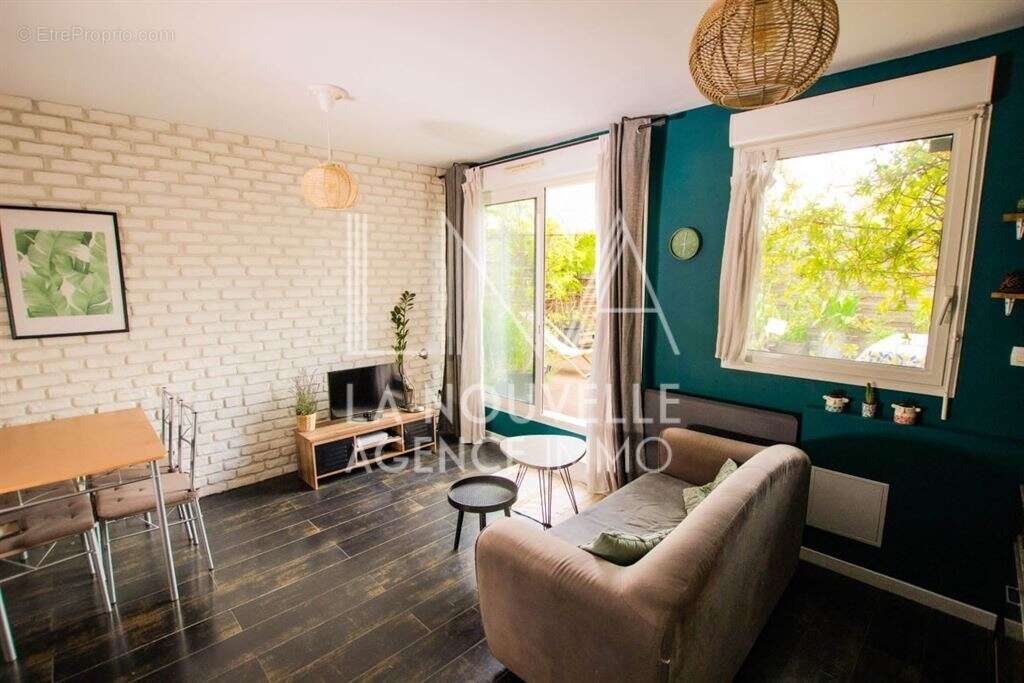 Appartement à ROMAINVILLE