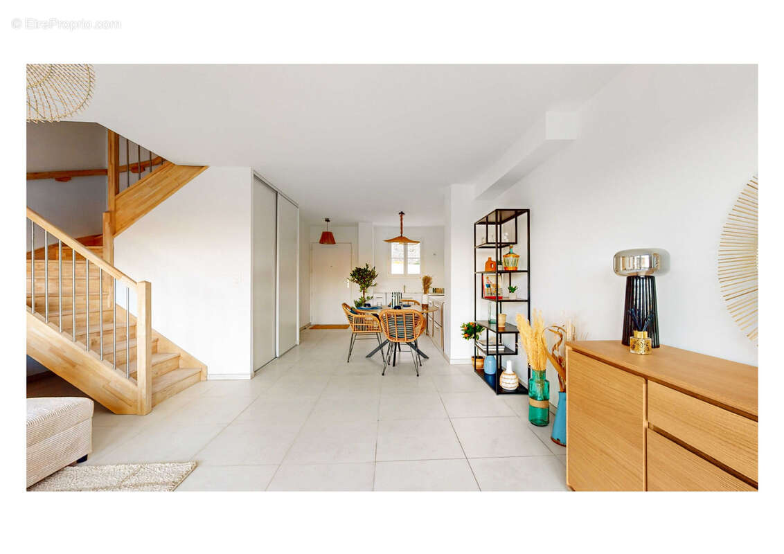 Maison à LA GARDE-FREINET