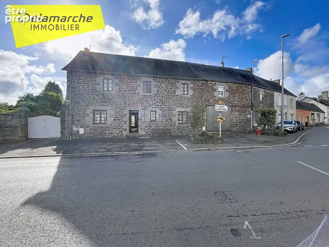 A Vendre maison avec deux logements, terrain de 1 460 m² et beau potentiel à Cérences - photo 17
