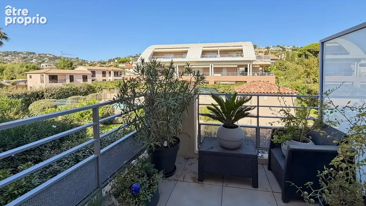 3 pièces – résidence récente avec piscine – terrasse plein sud – vue mer – double garage - photo 6