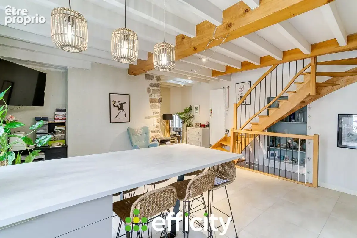 Maison 5 pièces 110 m² à vendre à Condrieu (69420) - photo 6