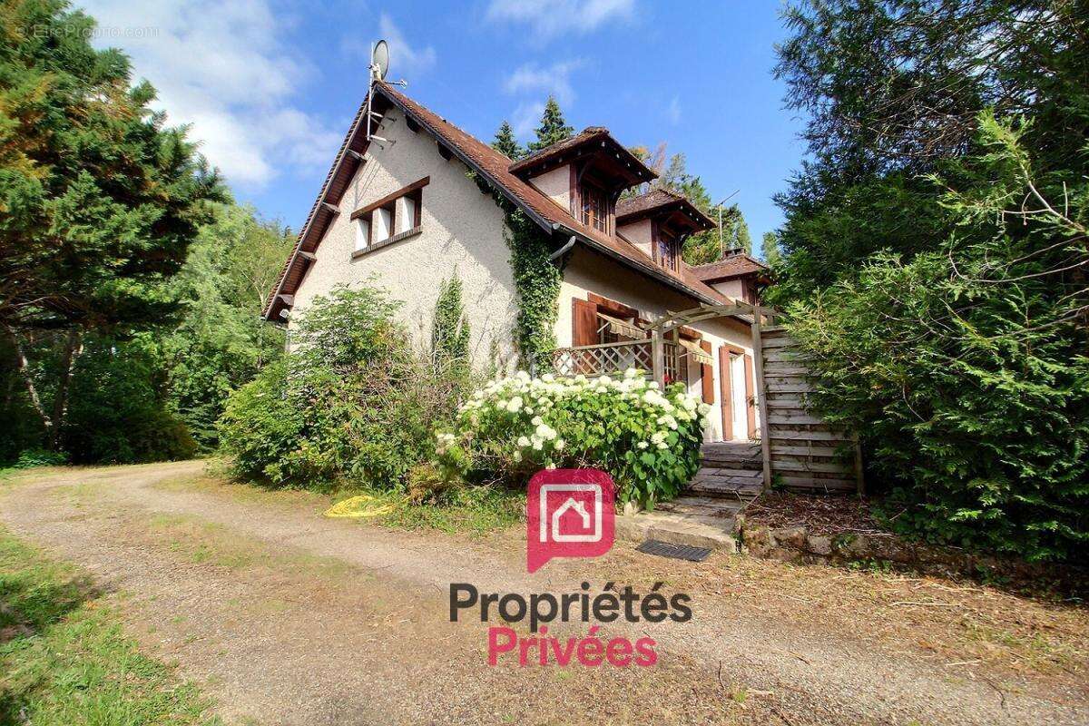 Maison à AMILLY