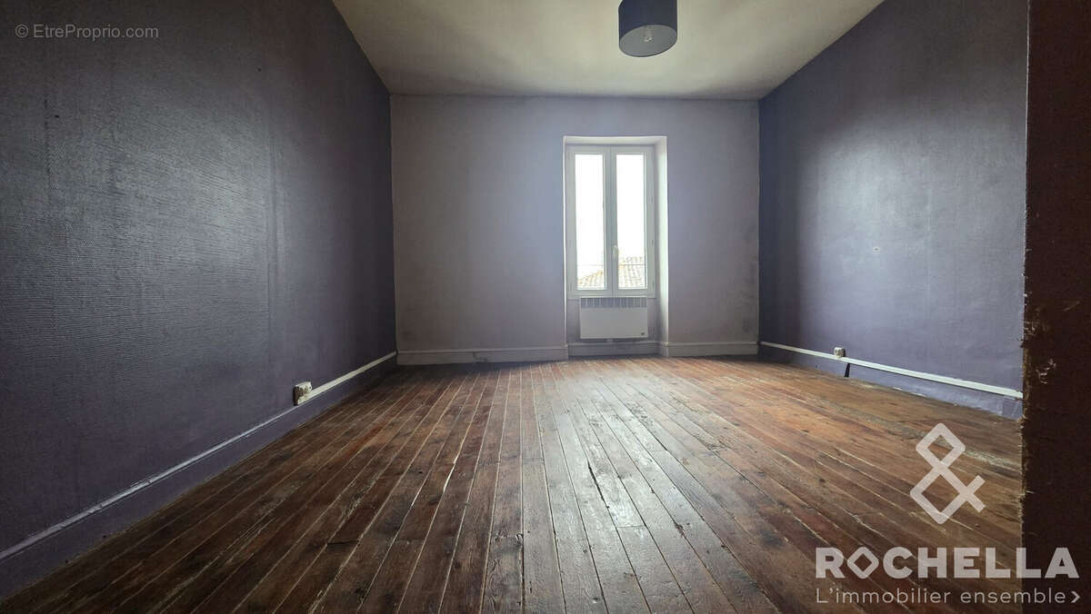 chambre - Maison à AULNAY