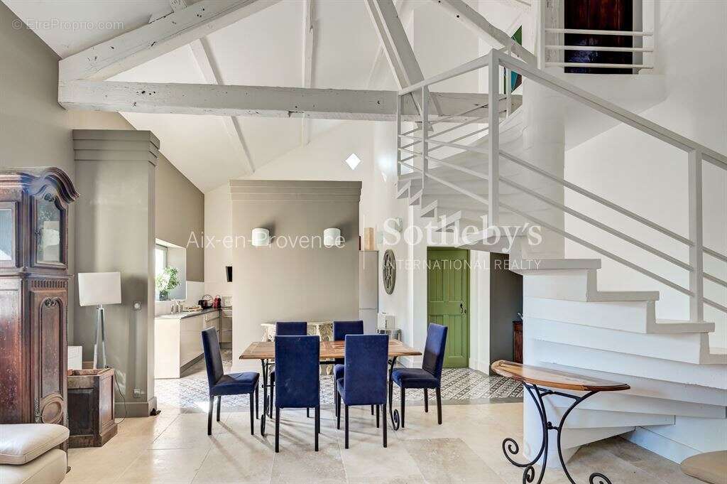 Maison à AIX-EN-PROVENCE