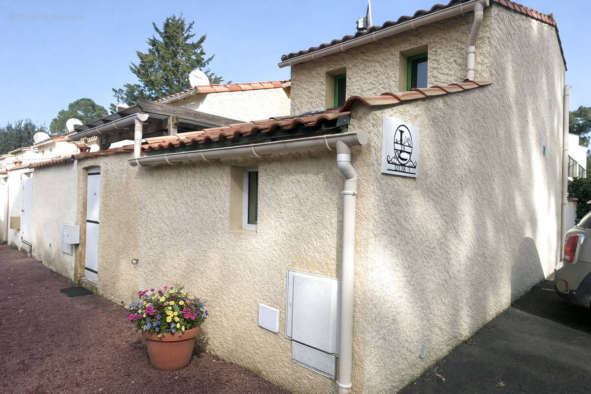 Maison à LES MATHES