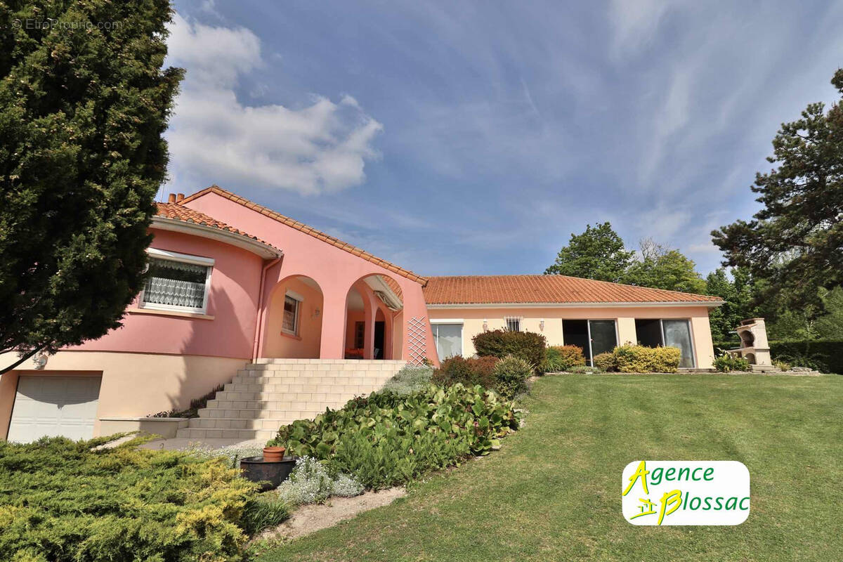 Maison à MIREBEAU