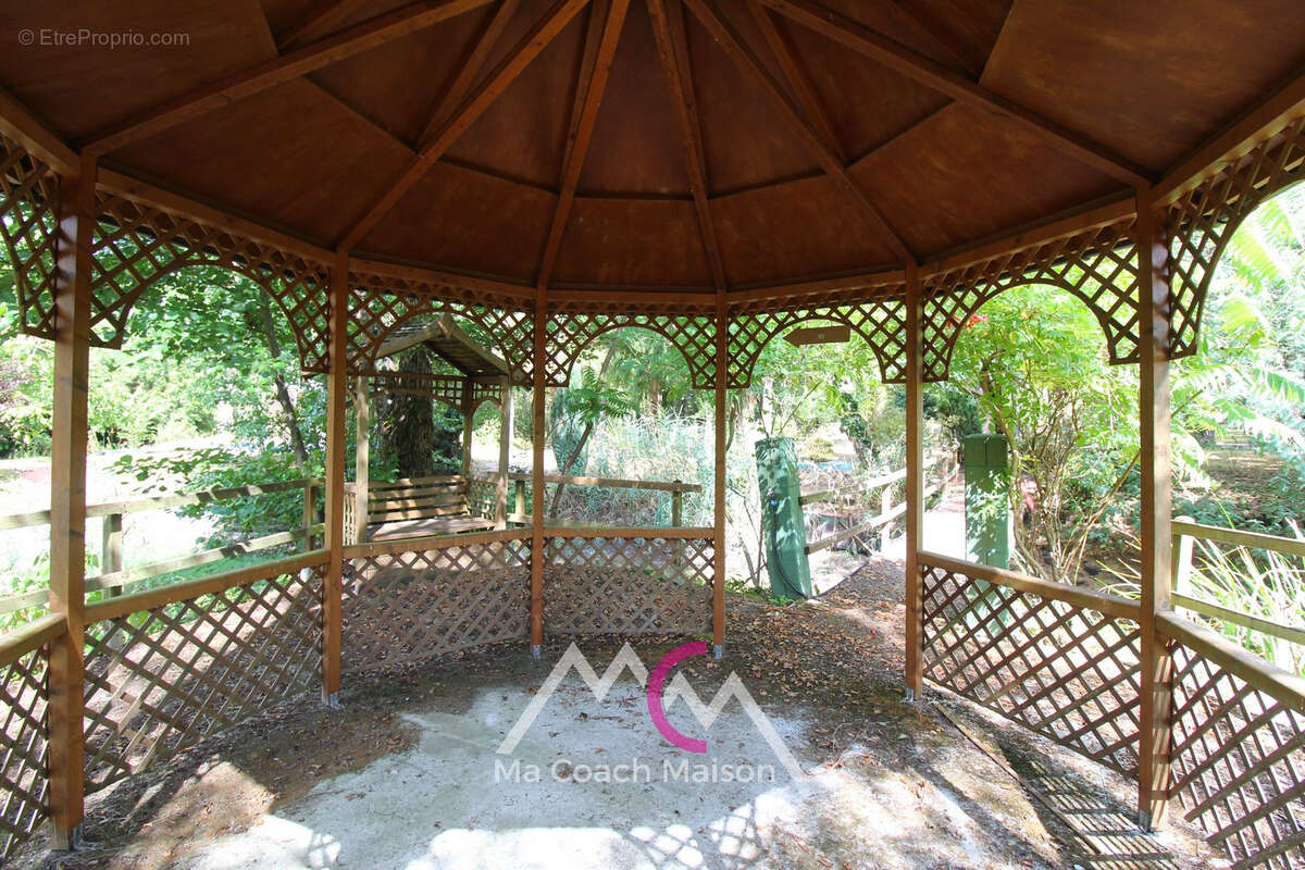  STE-ANNE SUR BRIVET proche Pontchâteau, belle longère en pierre d'environ 150 m2 avec un magnifique parc ! - photo 20