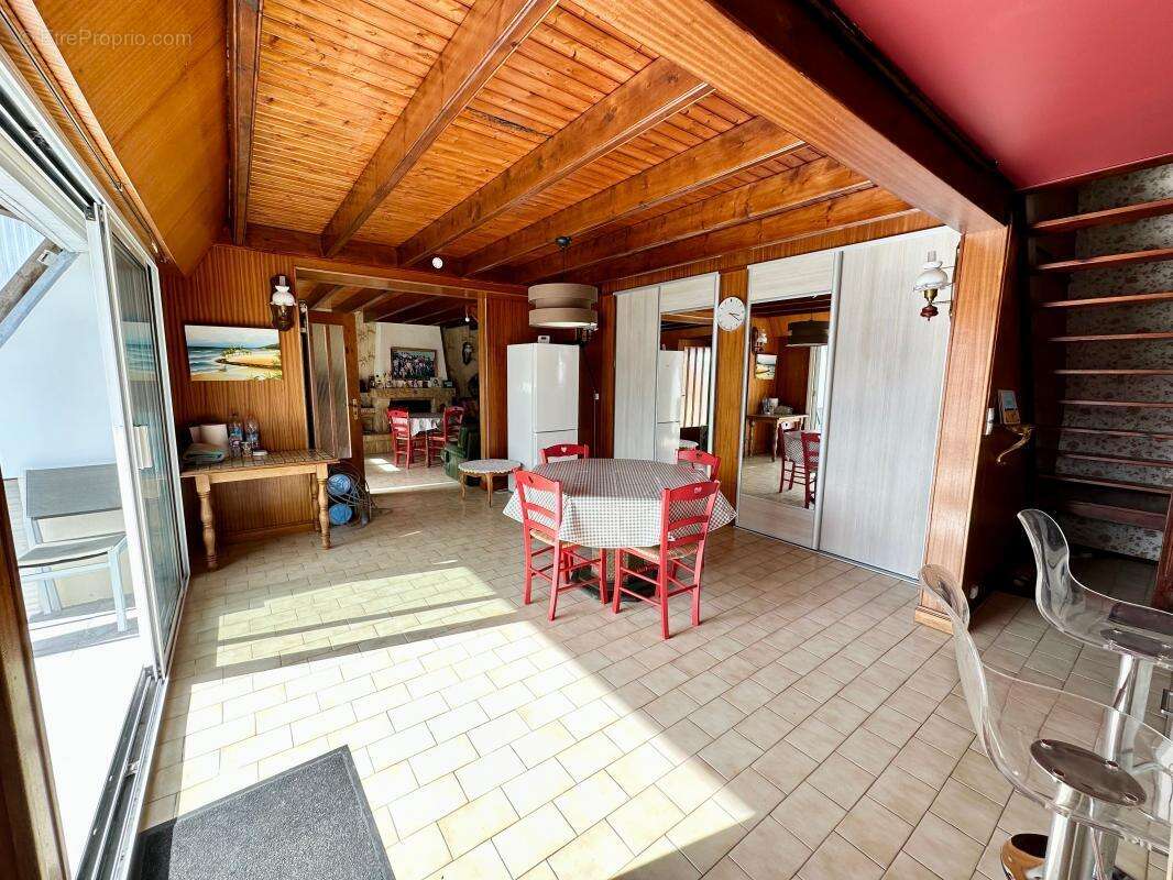 Maison à PLOUGUERNEAU