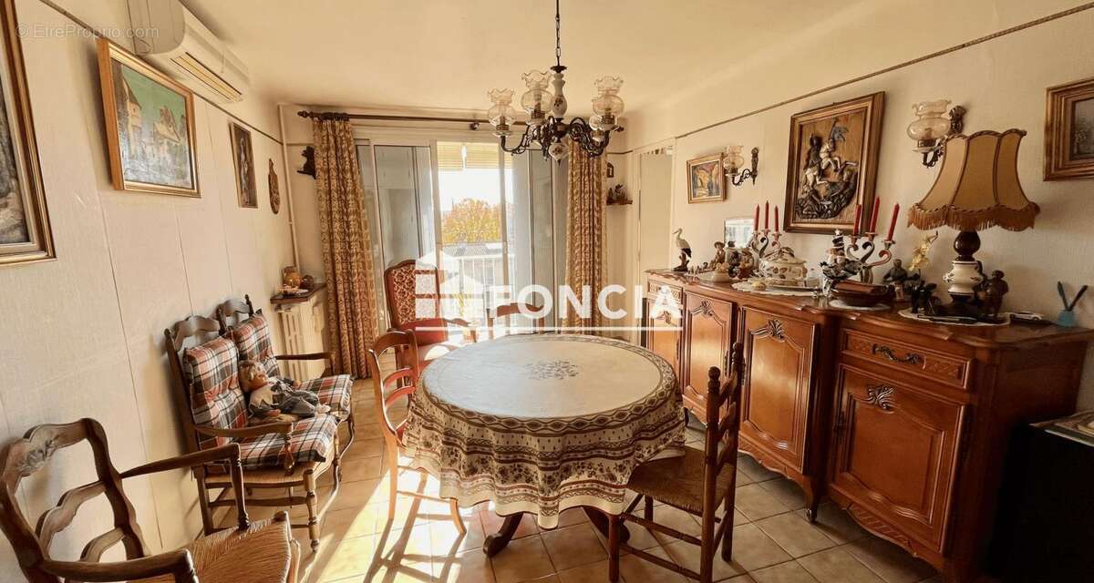 Appartement à AIX-EN-PROVENCE