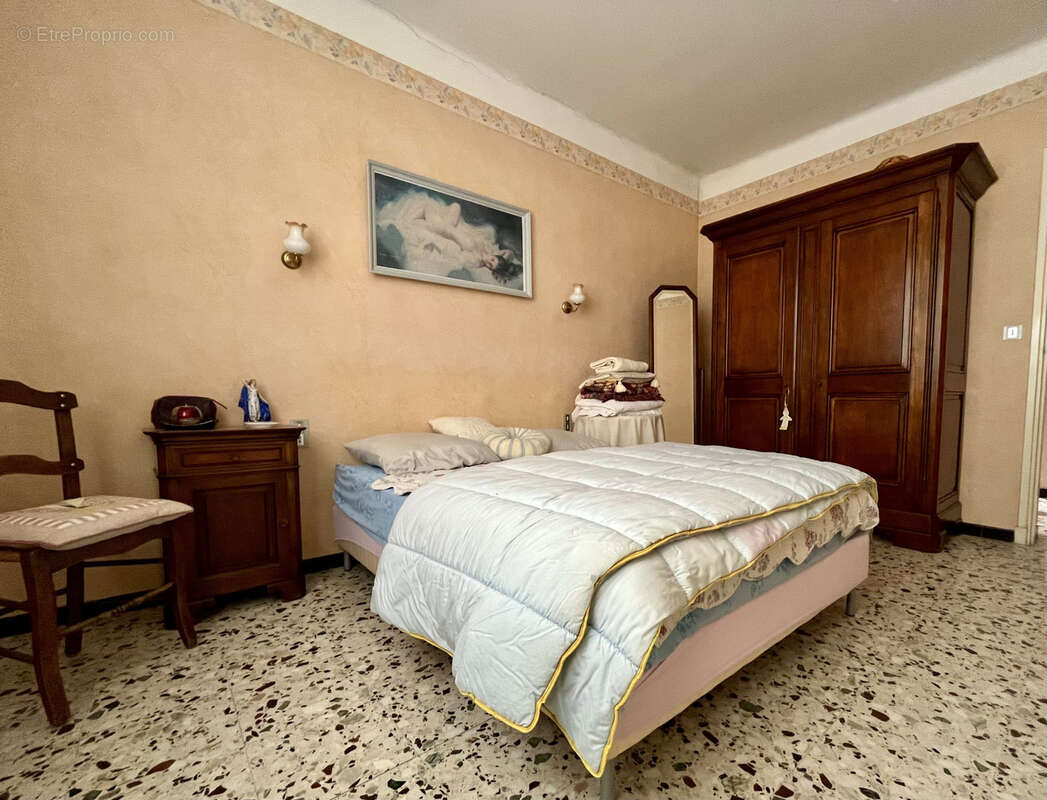 Maison à CUXAC-D&#039;AUDE