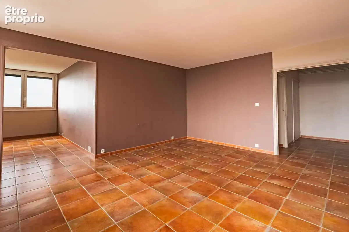 Appartement  5 pièce(s) 109 m2 - photo 2