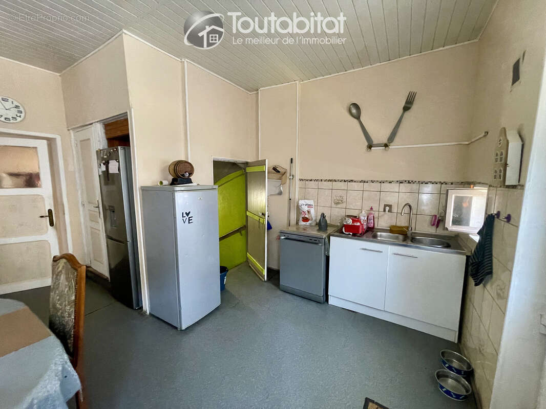 Maison 100 m² à Charleville-Mezieres  - photo 12