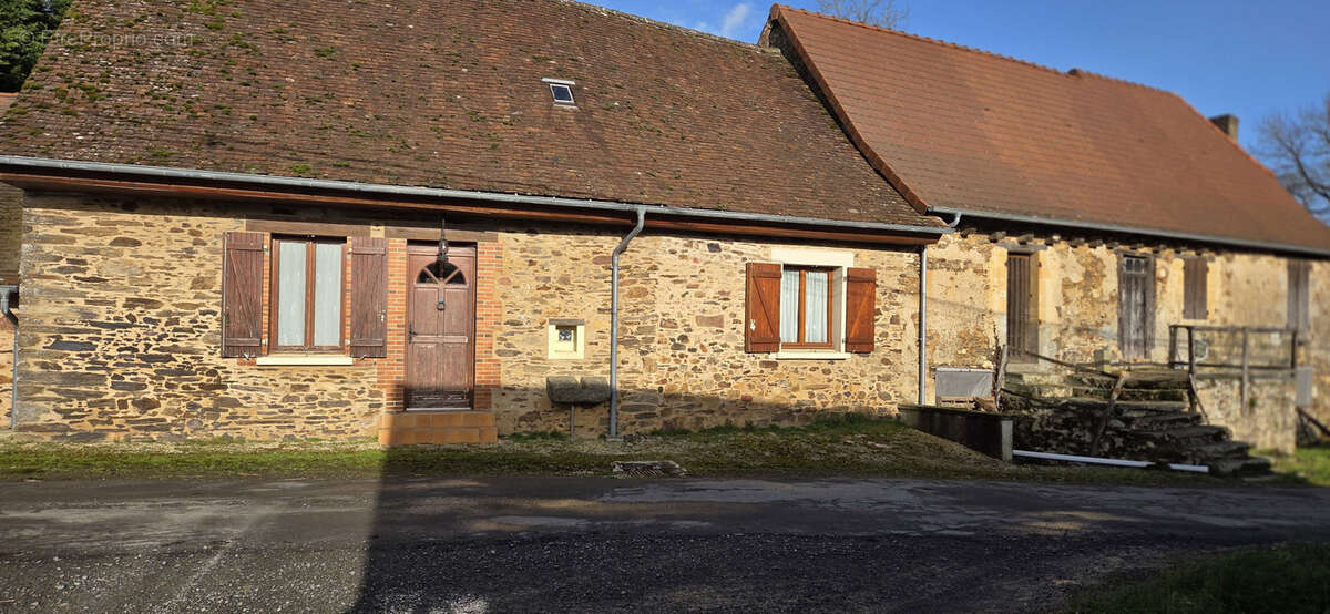 Maison à BEYSSENAC