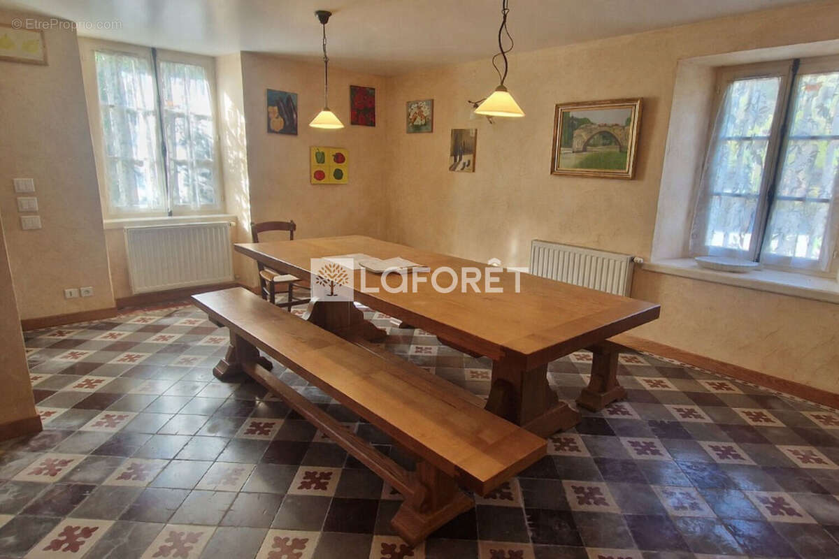 Maison Bourgeoise individuelle en pierre à Port -LESNEY 7 pièce(s) 214 m2 - photo 6