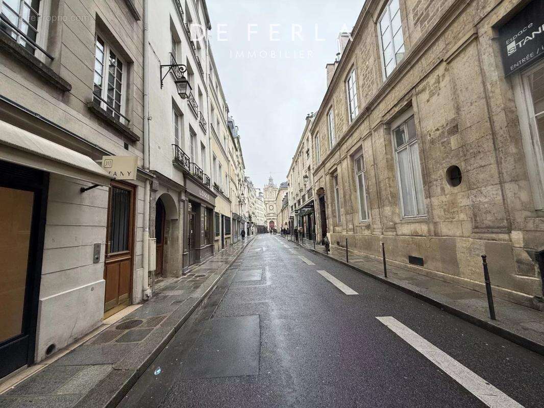 Appartement à PARIS-4E