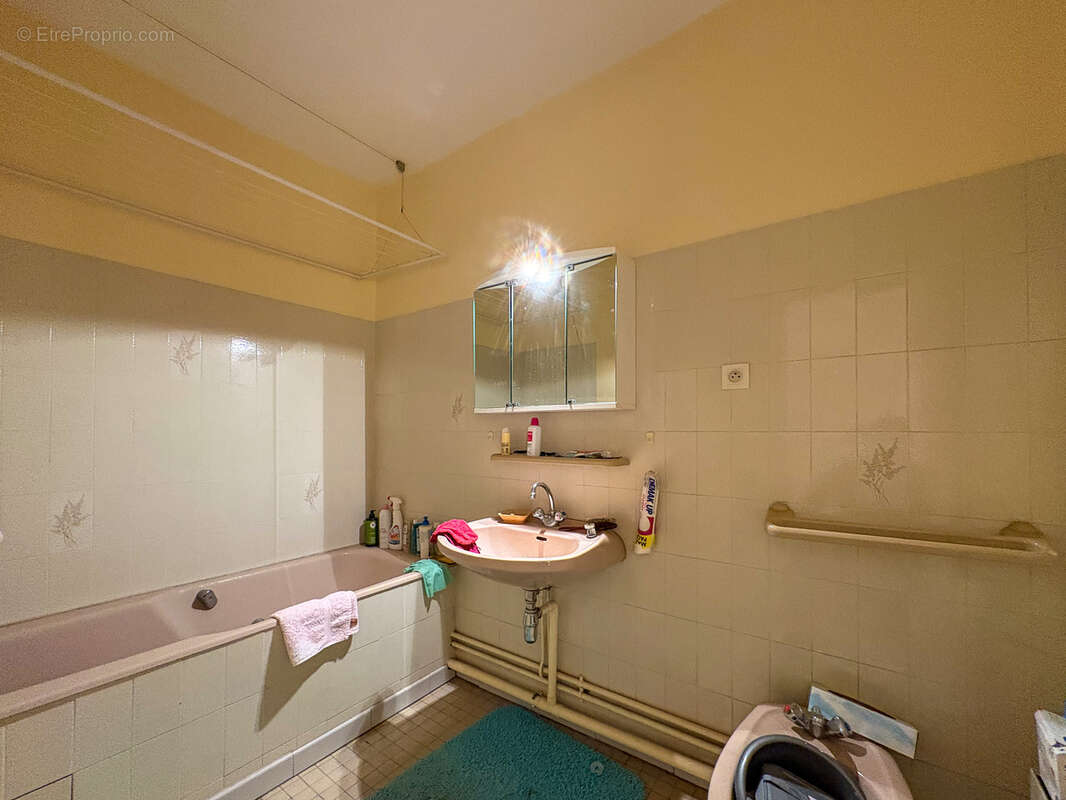 Appartement à CHAMALIERES