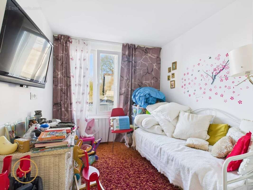 Appartement à ROMILLY-SUR-SEINE