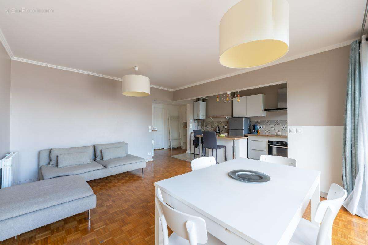 Appartement à CACHAN