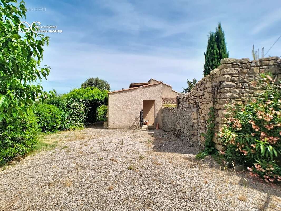 Maison à SAINT-CHINIAN