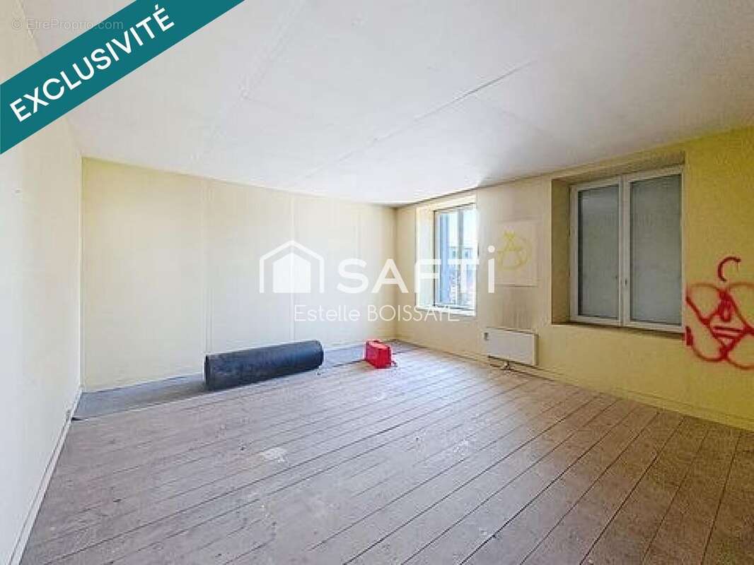 Appartement 232 m² à Tinchebray  - photo 3