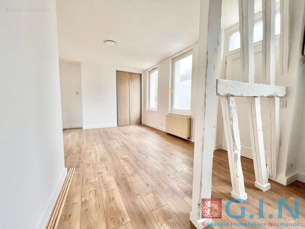 Rouen - appartement duplex - proximite place cauchoise - photo 13