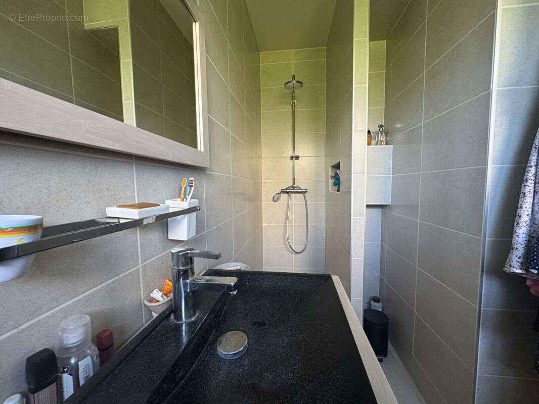 Maison familiale 145 m2 - 4 chambres - photo 7