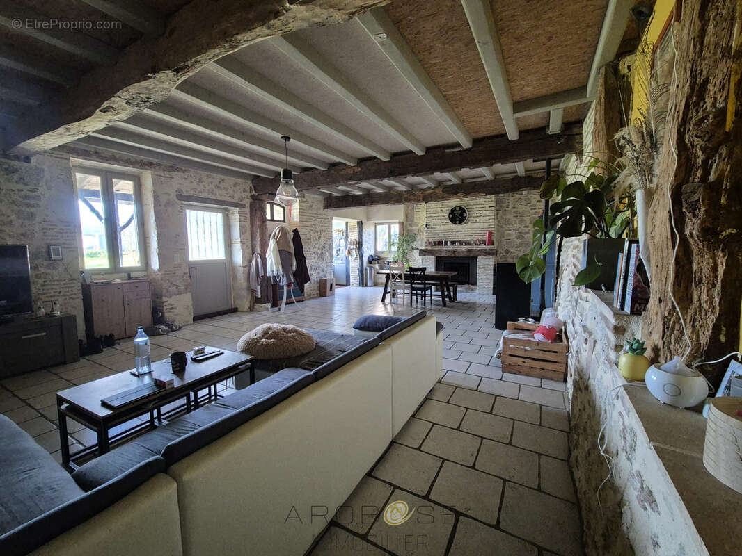Maison à CLAIRAC