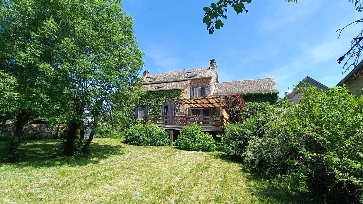 Maison à CASTANET