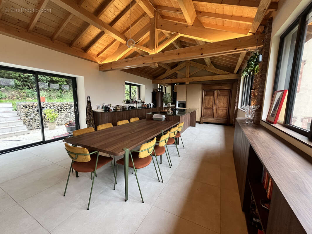 Maison à LA FOUILLOUSE