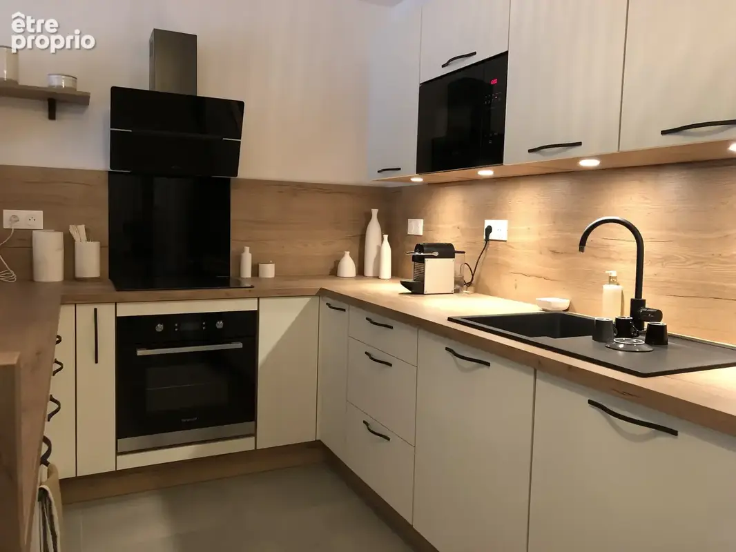 Entre ville et nature, votre appartement nimois, exceptionnel ! - photo 3