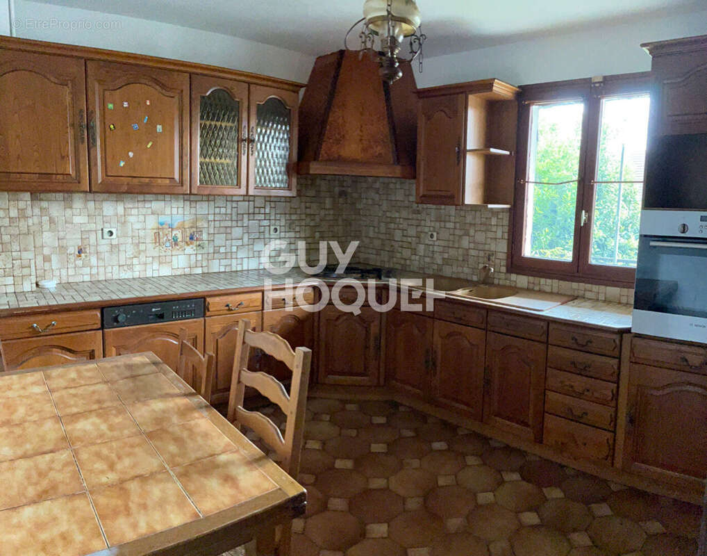 Maison à LE BLANC-MESNIL