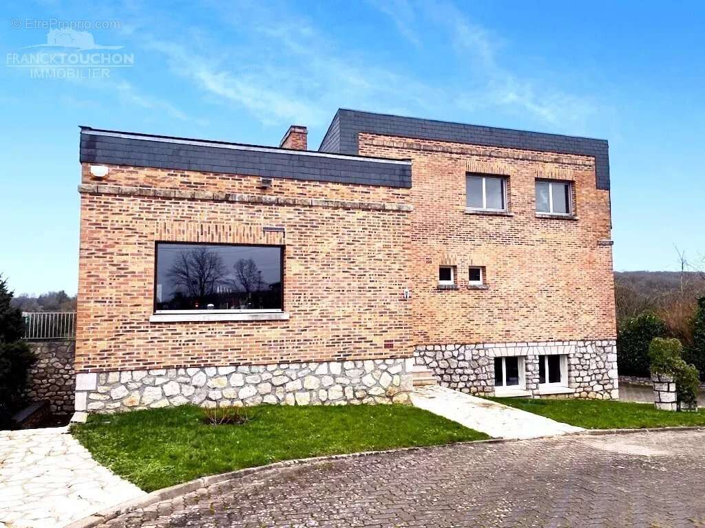 Maison à CHATEAU-RENARD