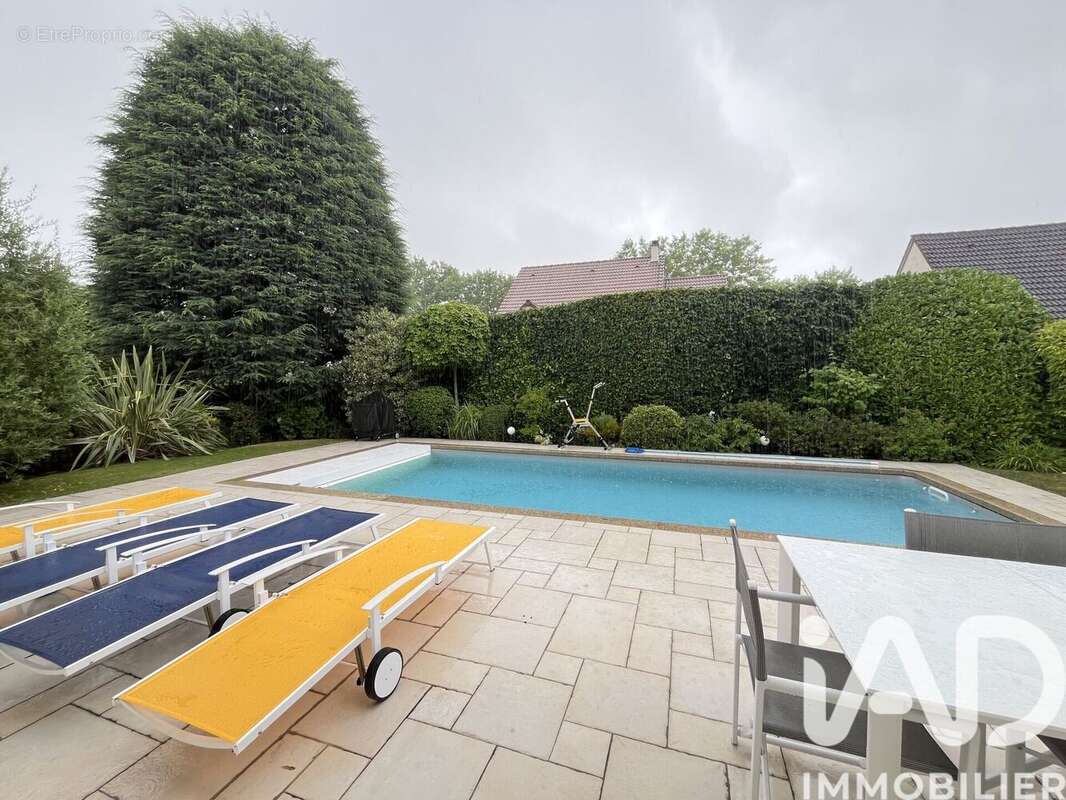 Photo 2 - Maison à NOISY-LE-ROI