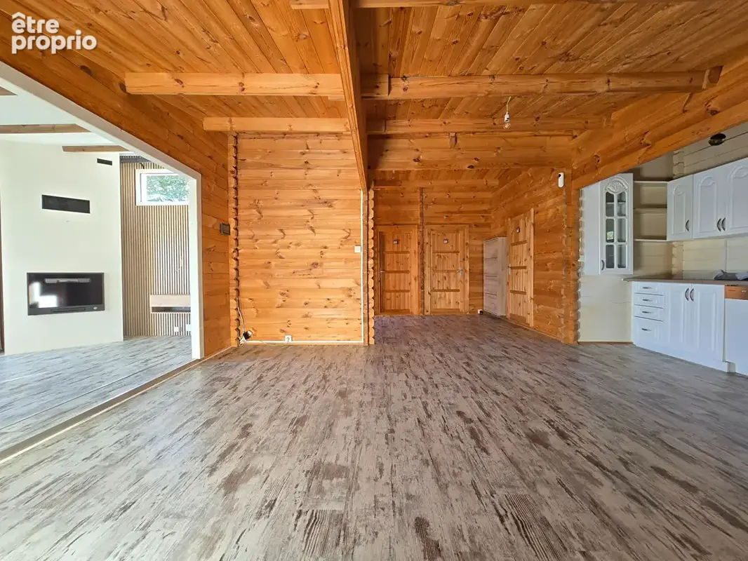 Chalet de 111 m² sur terrain de 232 m² - Lac de Pareloup - Arvieu - photo 9