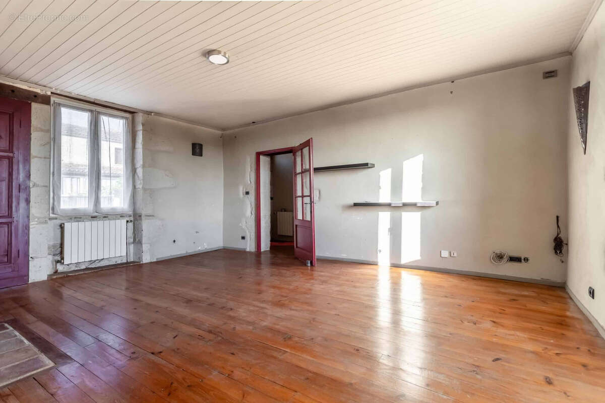 Village property - photo 14