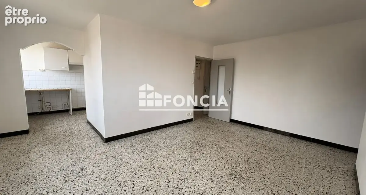 Béziers – Appartement T3 de 70 m² deux balcons, au calme en 1er étage vue dégagée - photo 5
