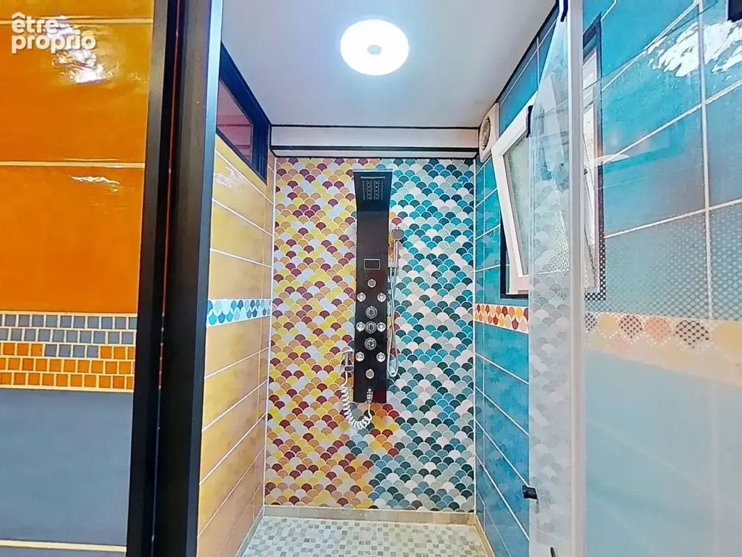 EN EXCLUSIVITÉ – À vendre à Fraisans, maison individuelle spacieuse - photo 6