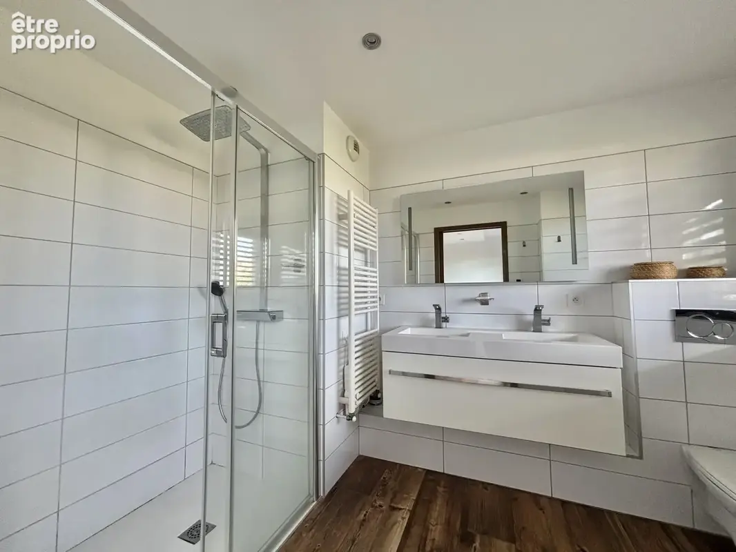 Avenue maurice faure   t3 de standing 98 m2   terrasse -  vue crussol   double garage - photo 17