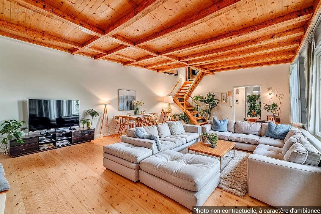 Maison à VALLON-PONT-D'ARC