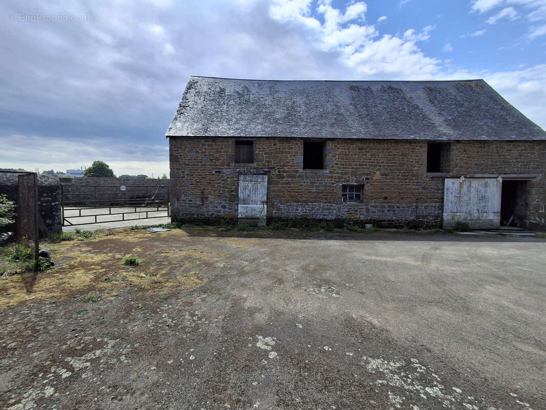 Maison à acheter à Pontmain (53) avec FAR IMMOBILIER - photo 5