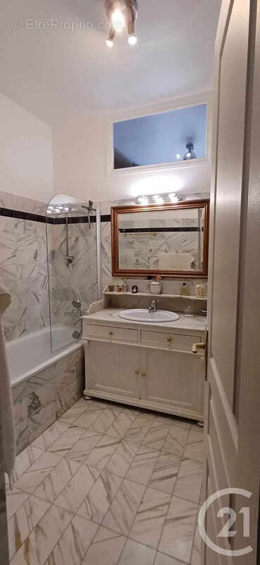 Appartement à SAINT-CLOUD