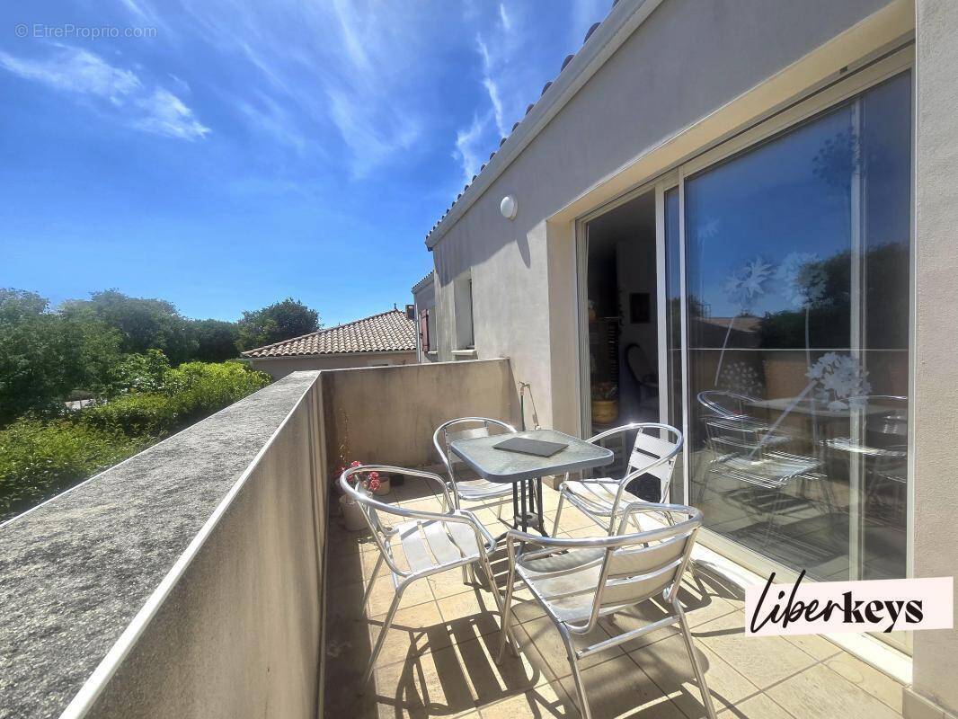 Appartement à CLARENSAC