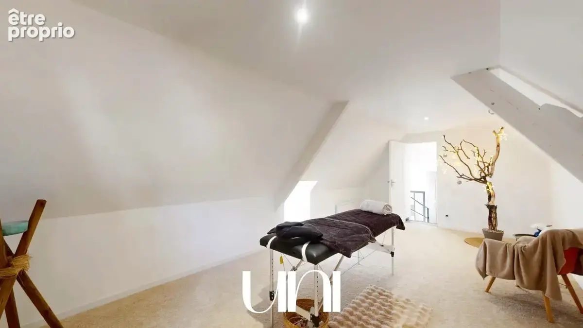 Maison 7 pièces 214 m² à vendre à Cresseveuille (14430) - photo 15
