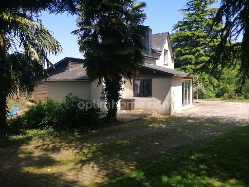 Maison à SAINT-ONEN-LA-CHAPELLE