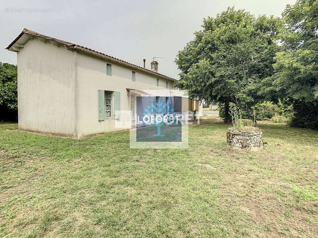 Maison à SAINT-AUBIN-DE-BLAYE